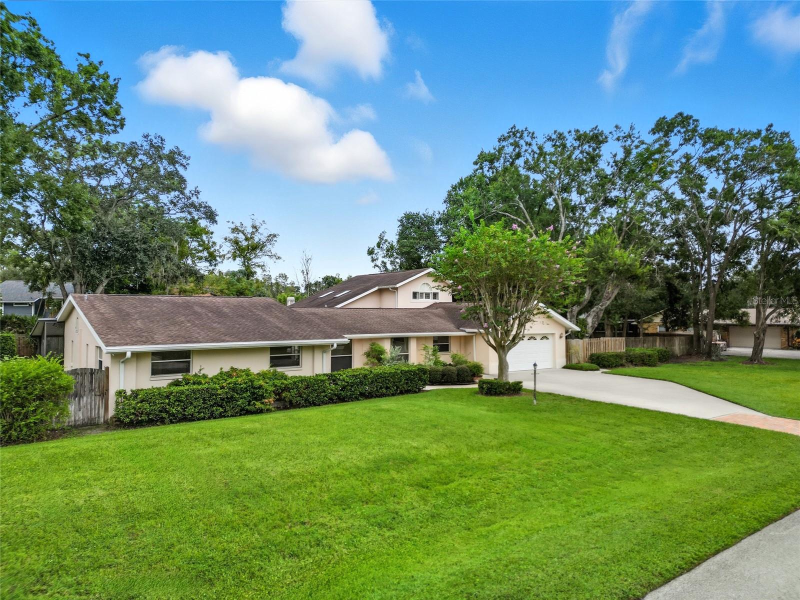 15507 N HIMES AVENUE