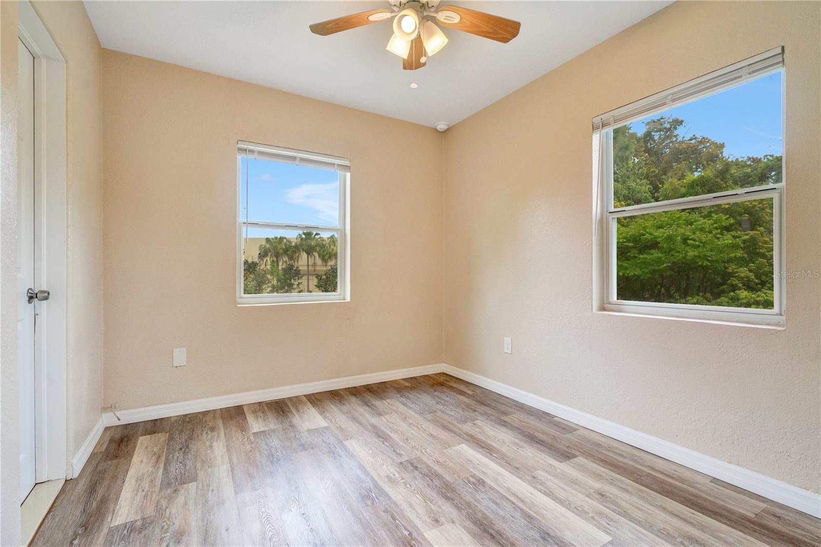 OLYMPIA HEIGHTS ANNEX - Residential Lease