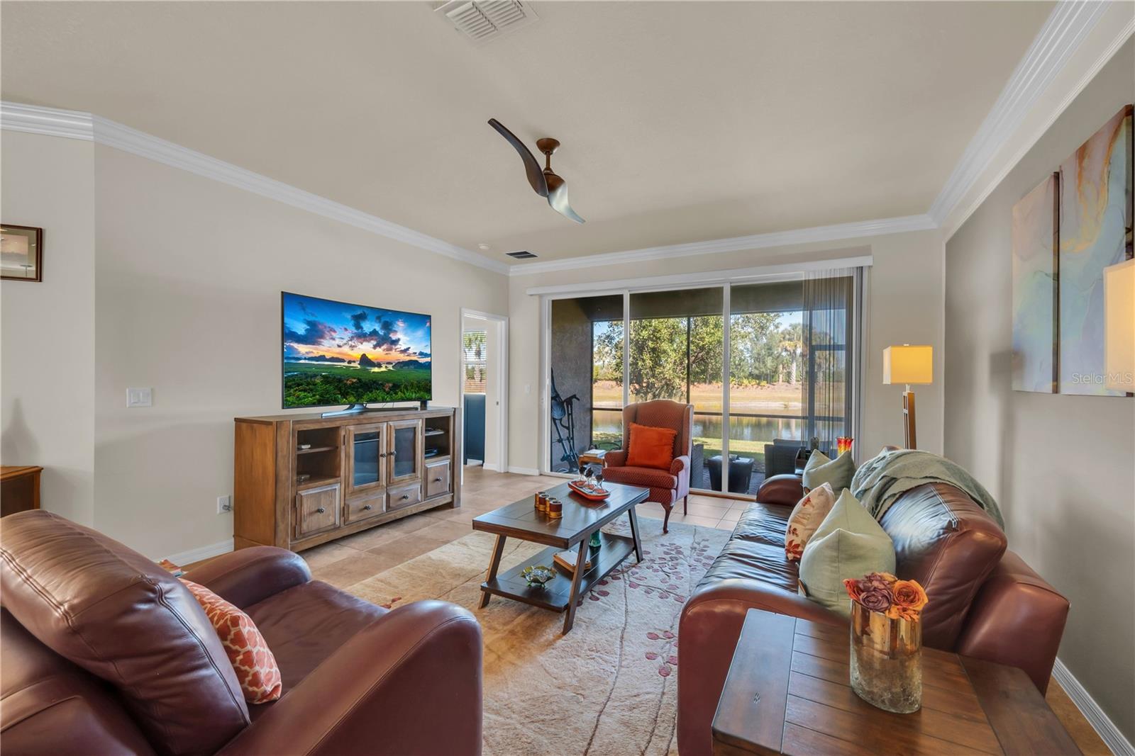 VALENCIA LAKES TR MM PH - Residential