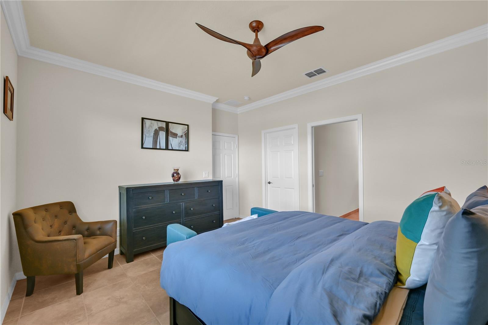 VALENCIA LAKES TR MM PH - Residential