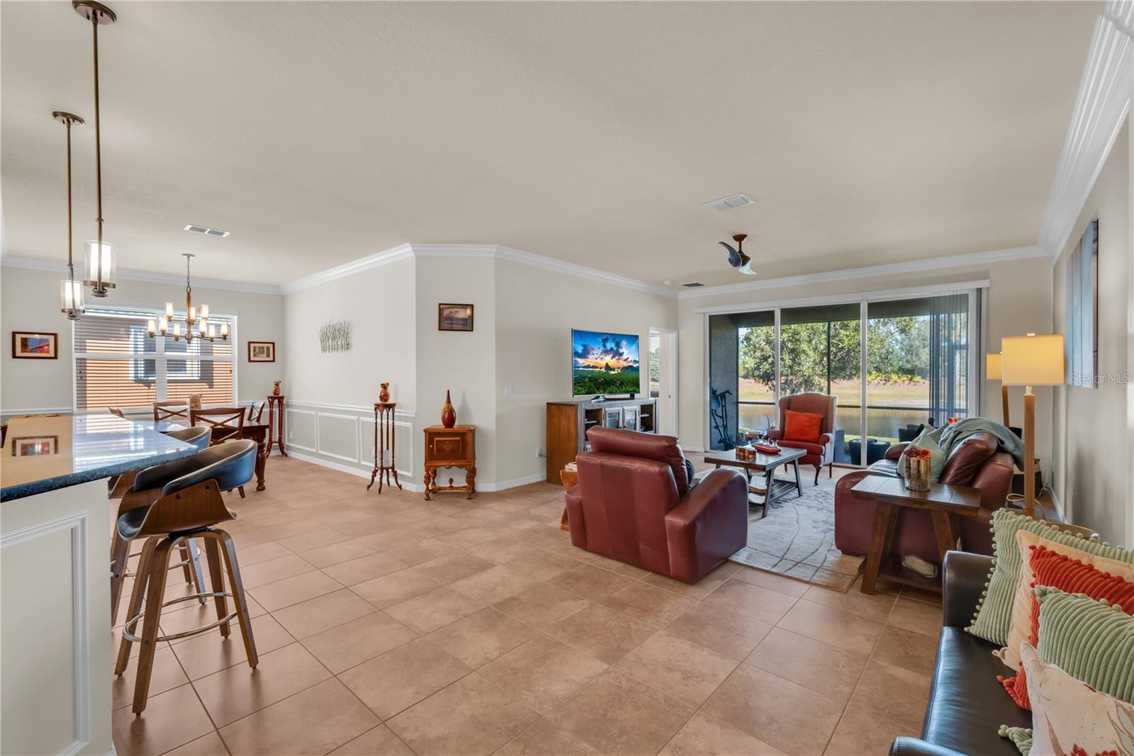 VALENCIA LAKES TR MM PH - Residential