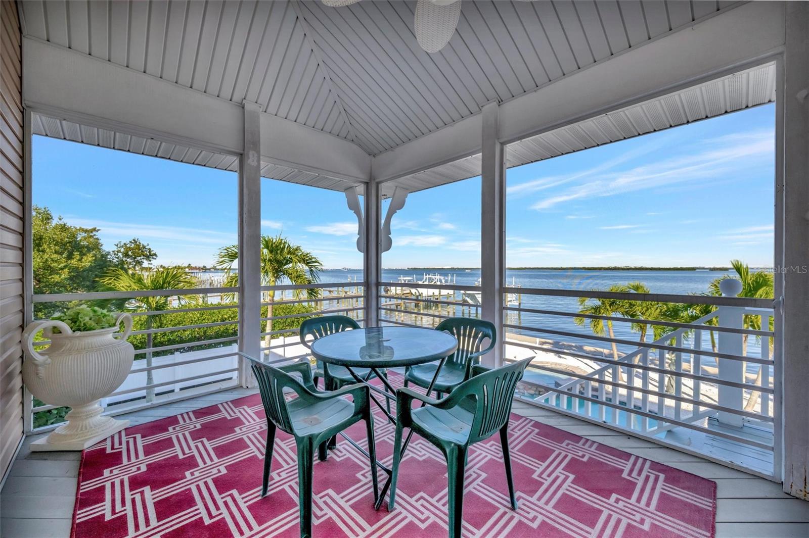 ILEXHURST - Residential