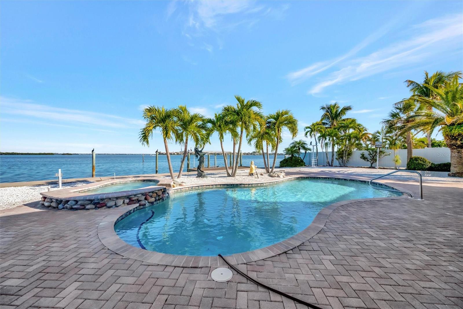 ILEXHURST - Residential