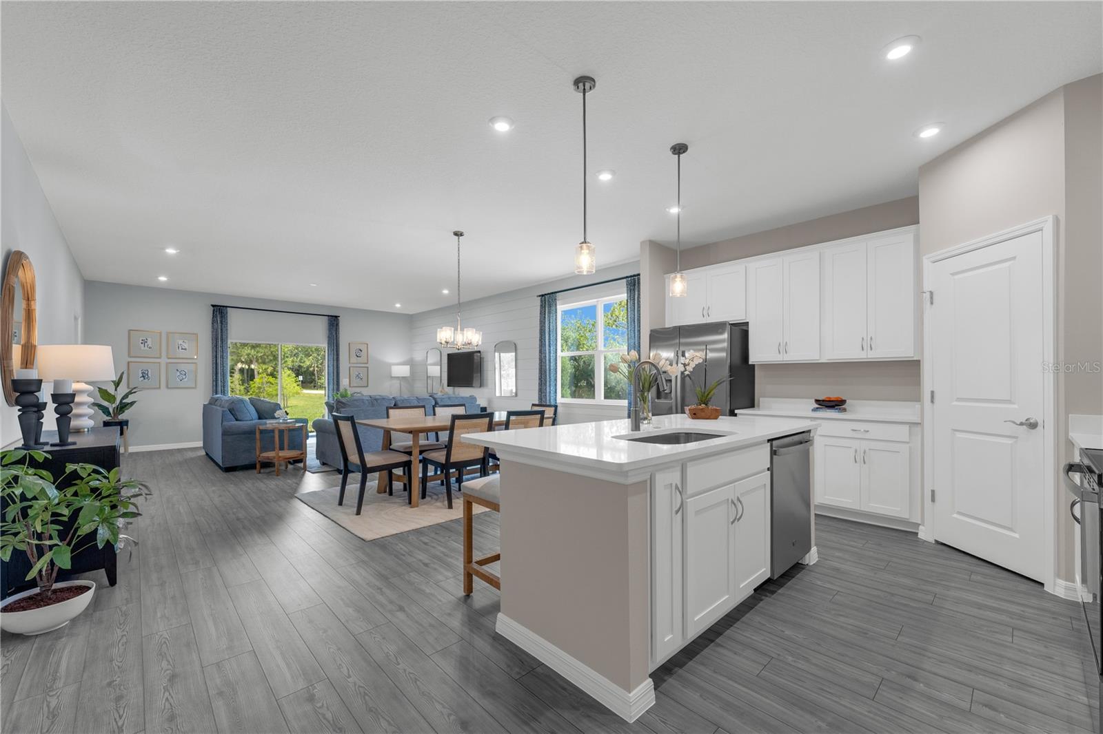 WYNNSTONE - Residential