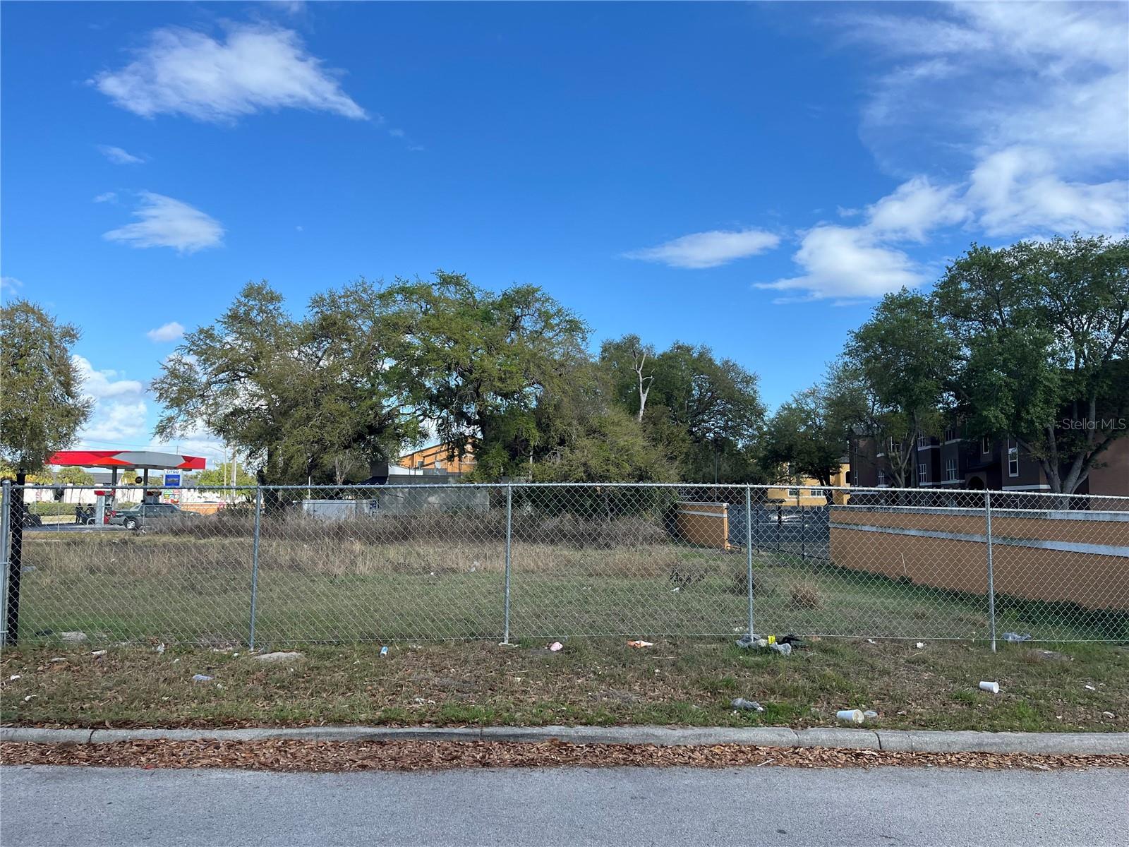 HARBOUR SQUARE - Commercial Sale