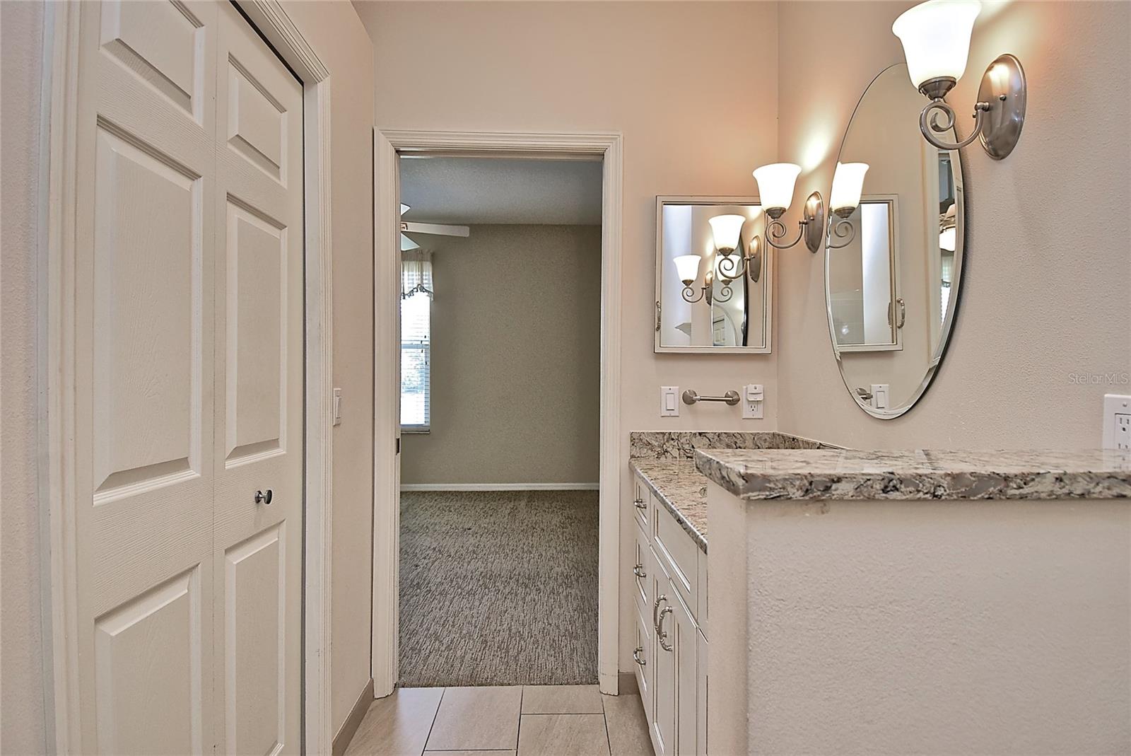 PELICAN POINTE GOLF & COUNTRY CLUB - Residential