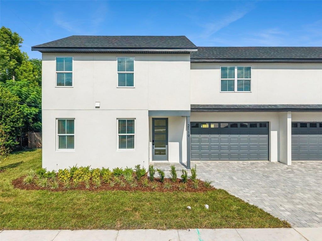 Photo of 2119 W Lucerne Terrace, Orlando, FL 32806 (MLS # O6435562)