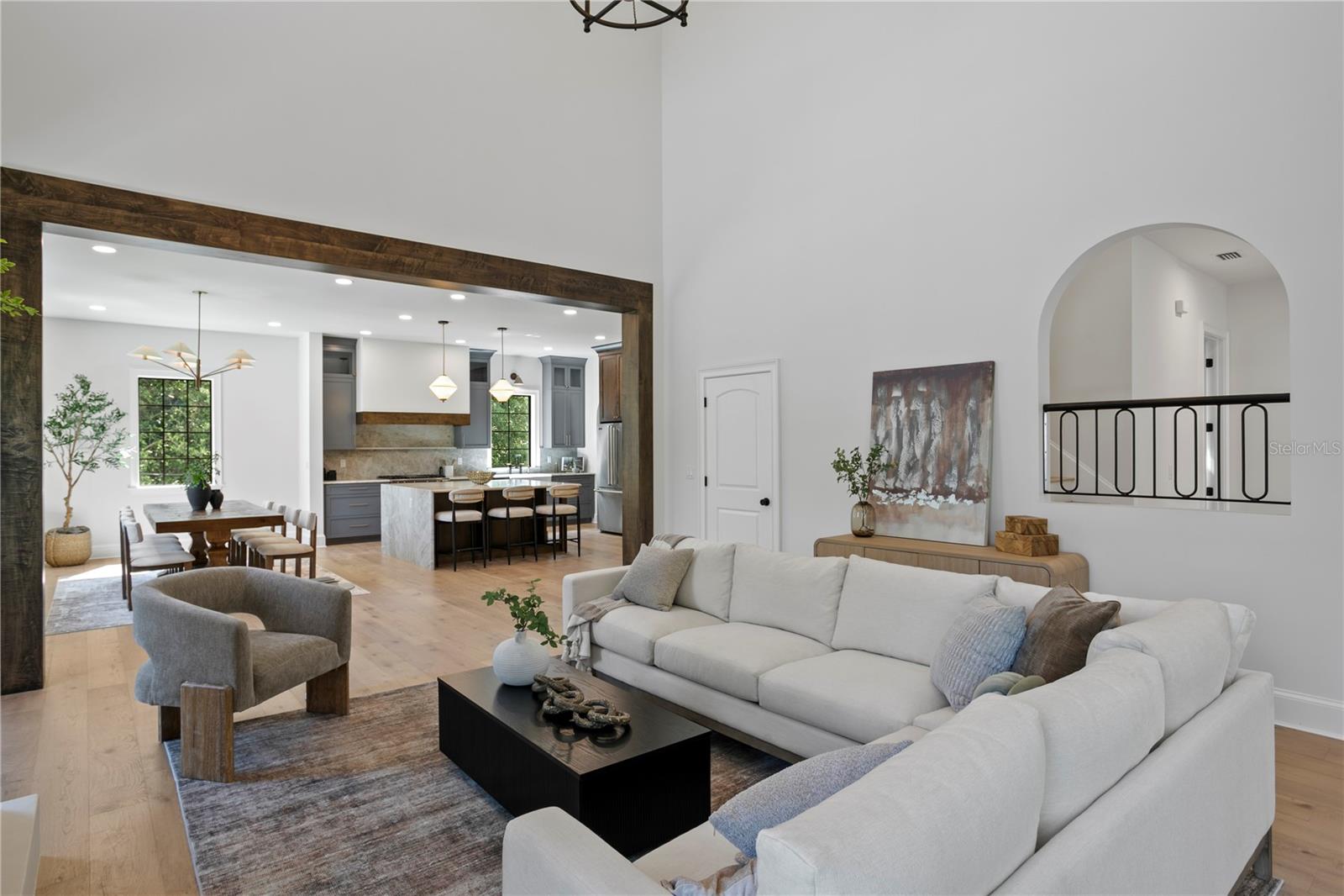 SUNSET PARK - Residential