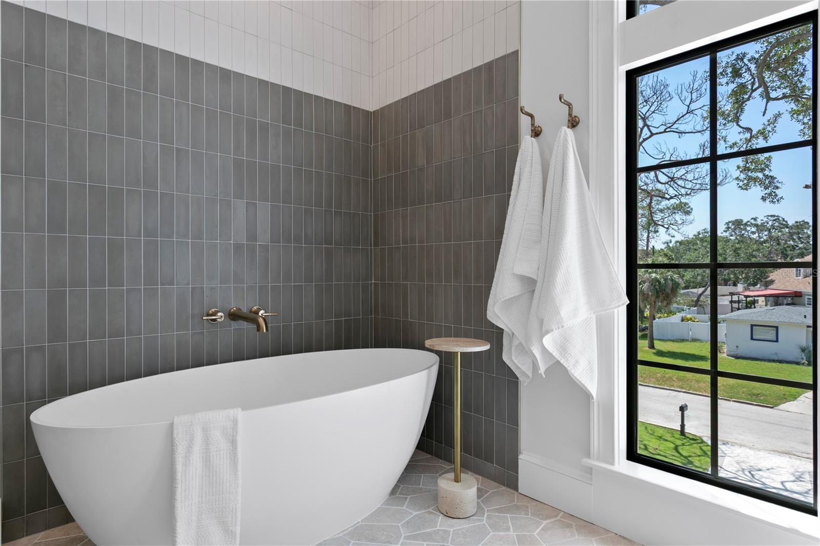 SUNSET PARK - Residential