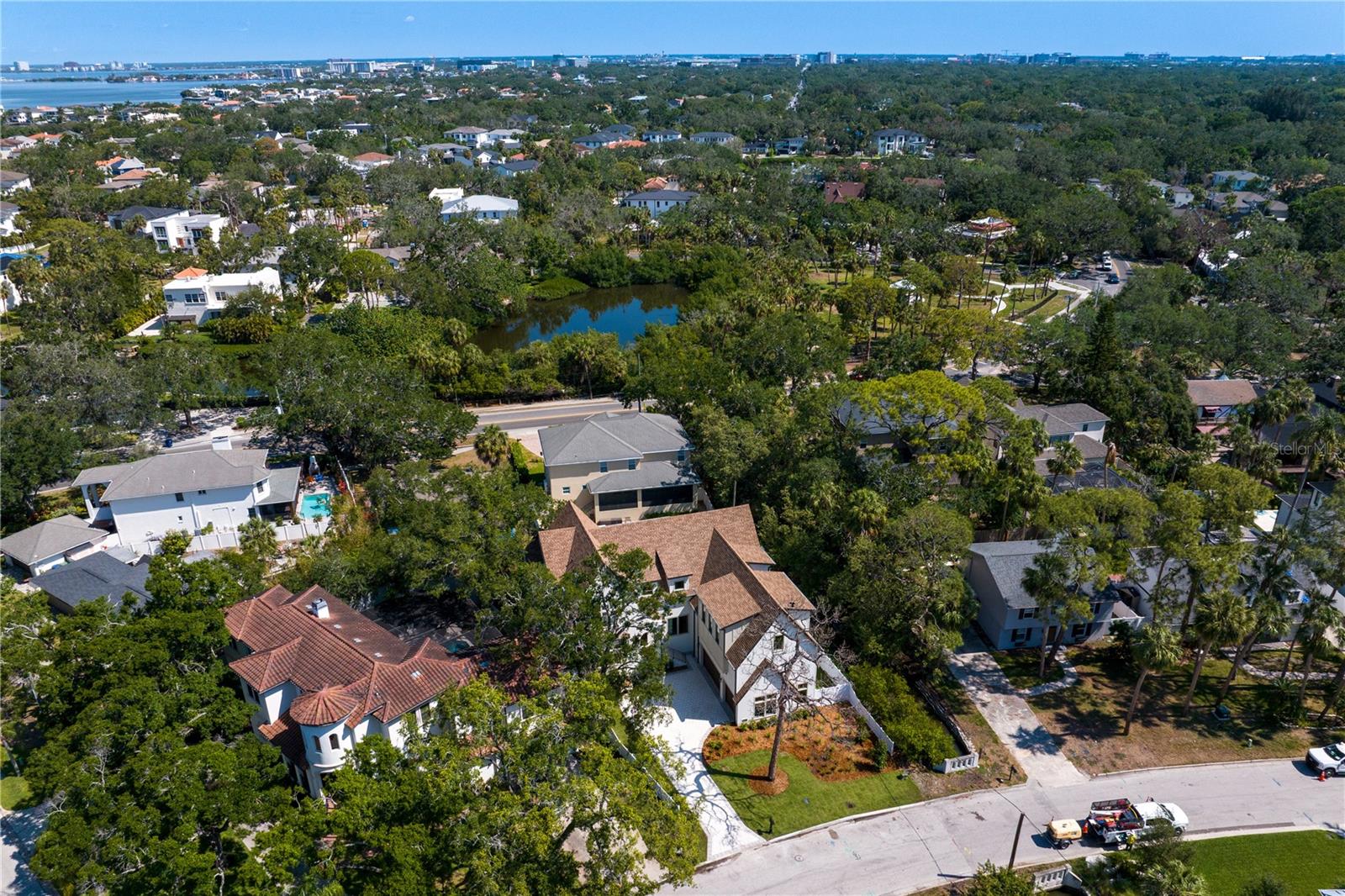 SUNSET PARK - Residential