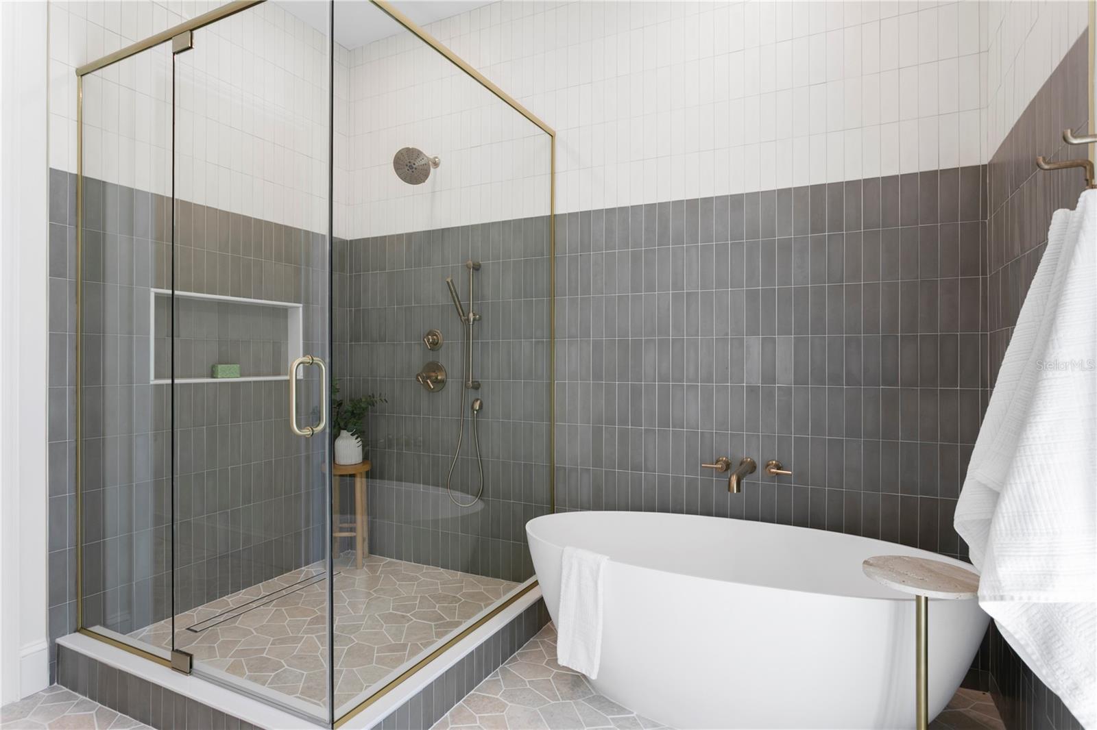 SUNSET PARK - Residential