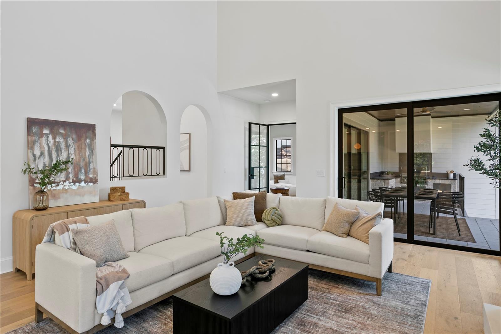 SUNSET PARK - Residential