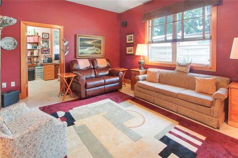 Tiny photo for 1000 Loves Point Drive, Leesburg, FL 34748 (MLS # G5114858)