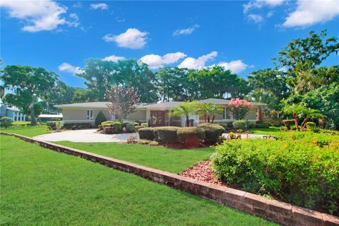 Tiny photo for 1000 Loves Point Drive, Leesburg, FL 34748 (MLS # G5114858)