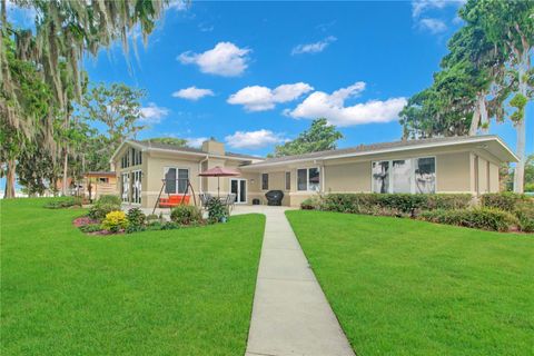Tiny photo for 1000 Loves Point Drive, Leesburg, FL 34748 (MLS # G5114858)