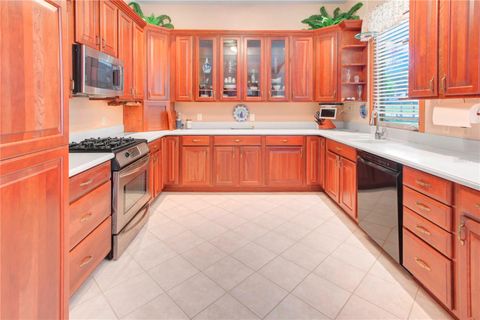 Tiny photo for 1000 Loves Point Drive, Leesburg, FL 34748 (MLS # G5114858)