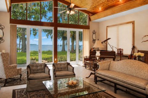 Tiny photo for 1000 Loves Point Drive, Leesburg, FL 34748 (MLS # G5114858)