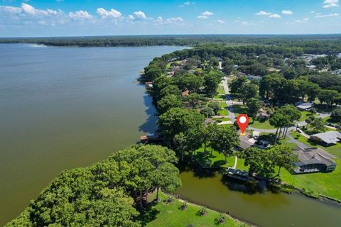 Tiny photo for 1000 Loves Point Drive, Leesburg, FL 34748 (MLS # G5114858)