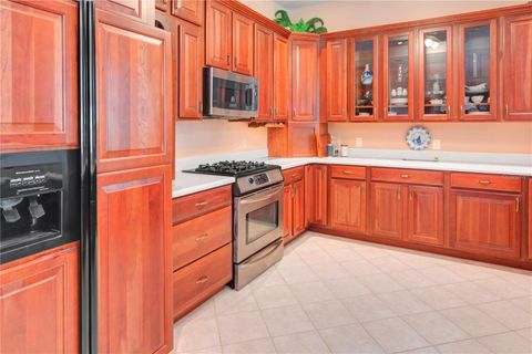 Tiny photo for 1000 Loves Point Drive, Leesburg, FL 34748 (MLS # G5114858)