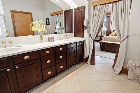 Tiny photo for 1000 Loves Point Drive, Leesburg, FL 34748 (MLS # G5114858)
