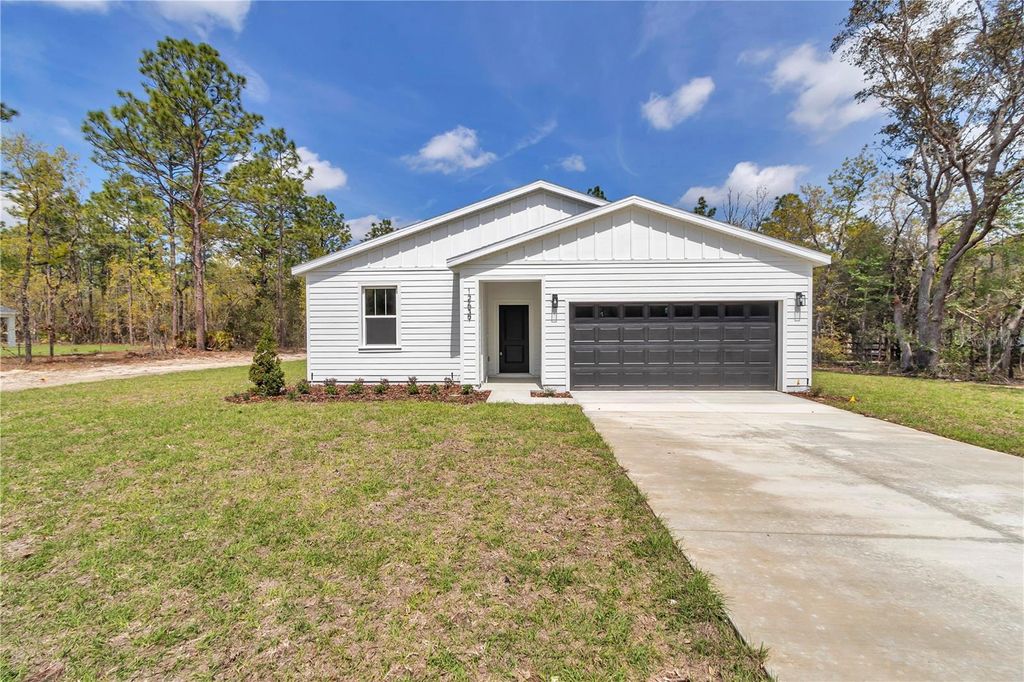 Photo of 12639 SW 78th Place, Dunnellon, FL 34432 (MLS # O6286870)