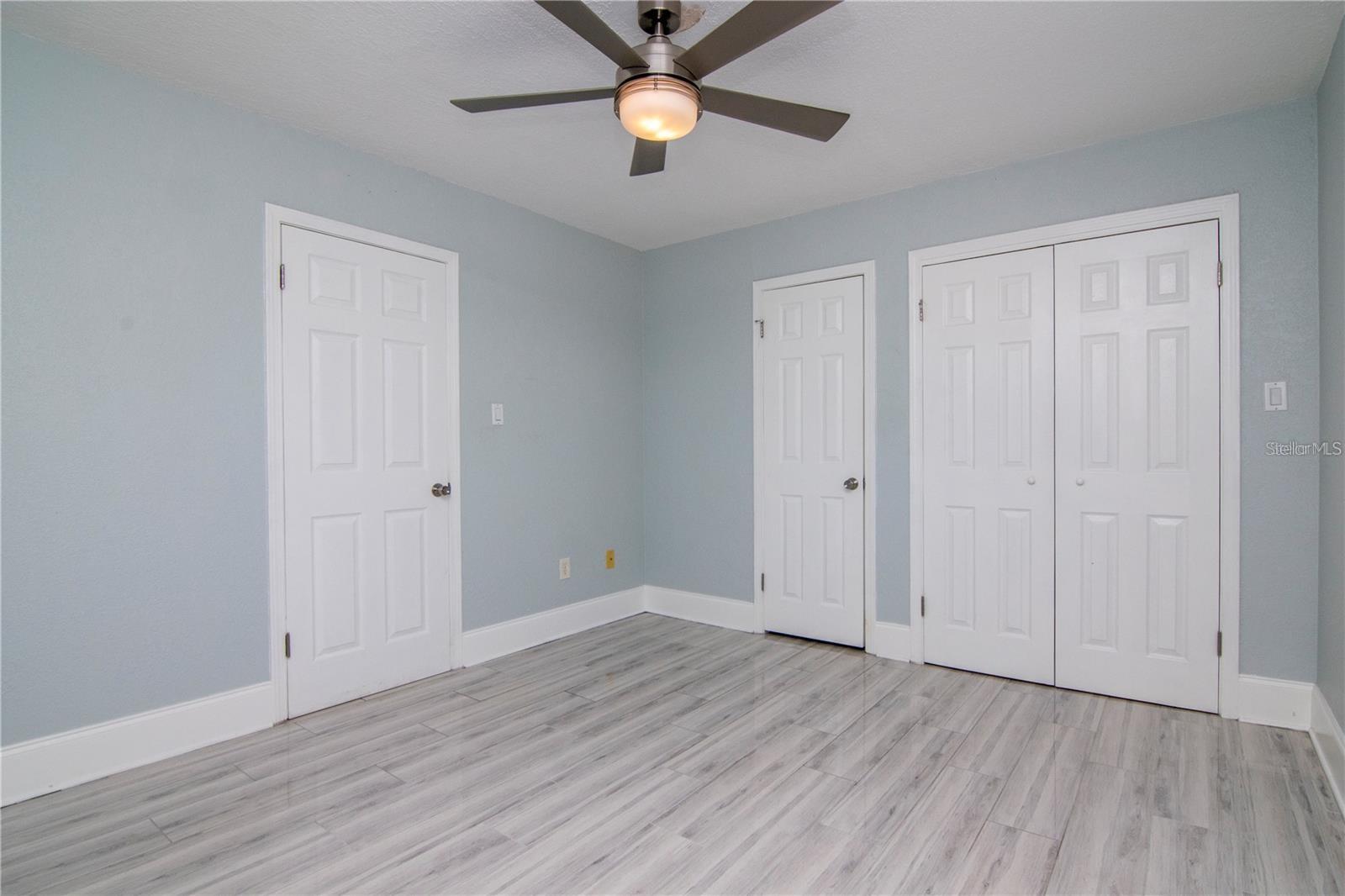 THE RETREAT ON DAVIS ISLAND - Residential Lease