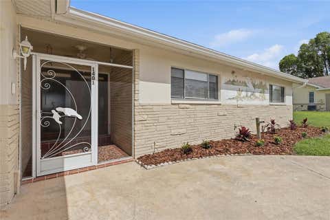 Tiny photo for 1401 SE Paradise Avenue, Crystal River, FL 34429 (MLS # P4938871)