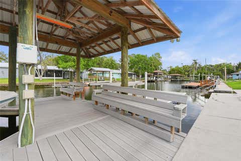 Tiny photo for 1401 SE Paradise Avenue, Crystal River, FL 34429 (MLS # P4938871)