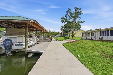 Tiny photo for 1401 SE Paradise Avenue, Crystal River, FL 34429 (MLS # P4938871)