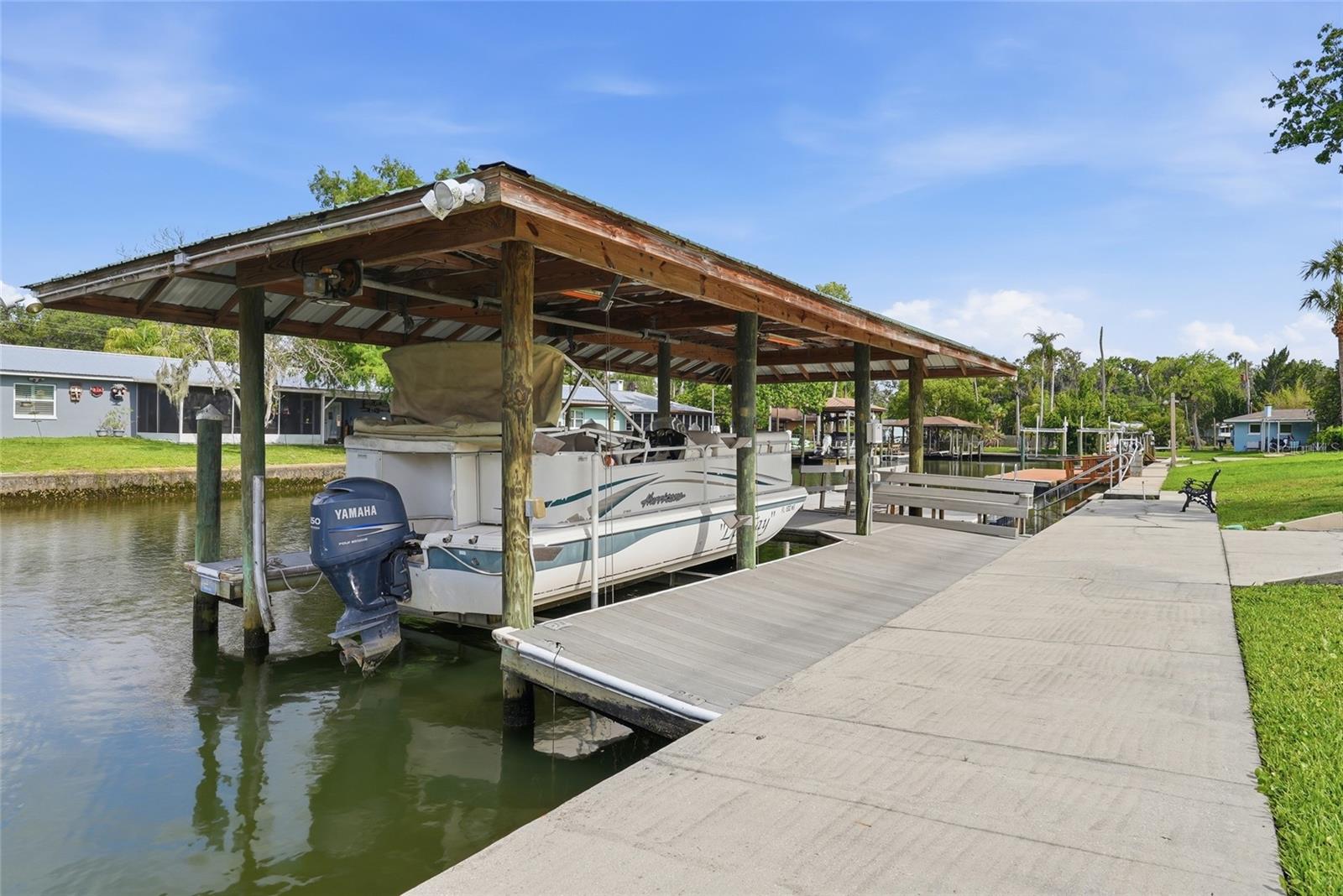 GLEN AIRE ESTATES - Residential