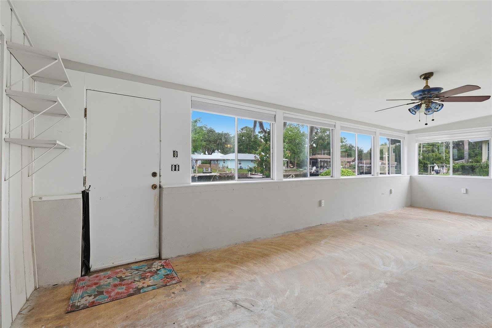 GLEN AIRE ESTATES - Residential