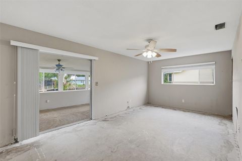 Tiny photo for 1401 SE Paradise Avenue, Crystal River, FL 34429 (MLS # P4938871)