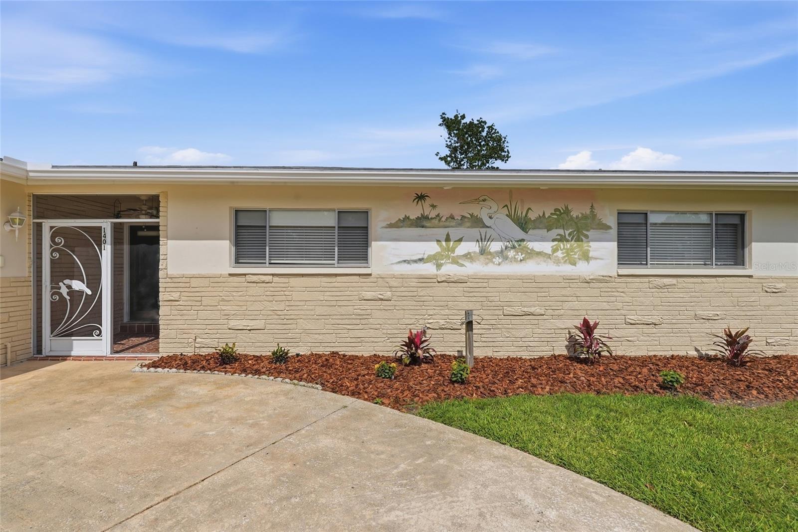 GLEN AIRE ESTATES - Residential