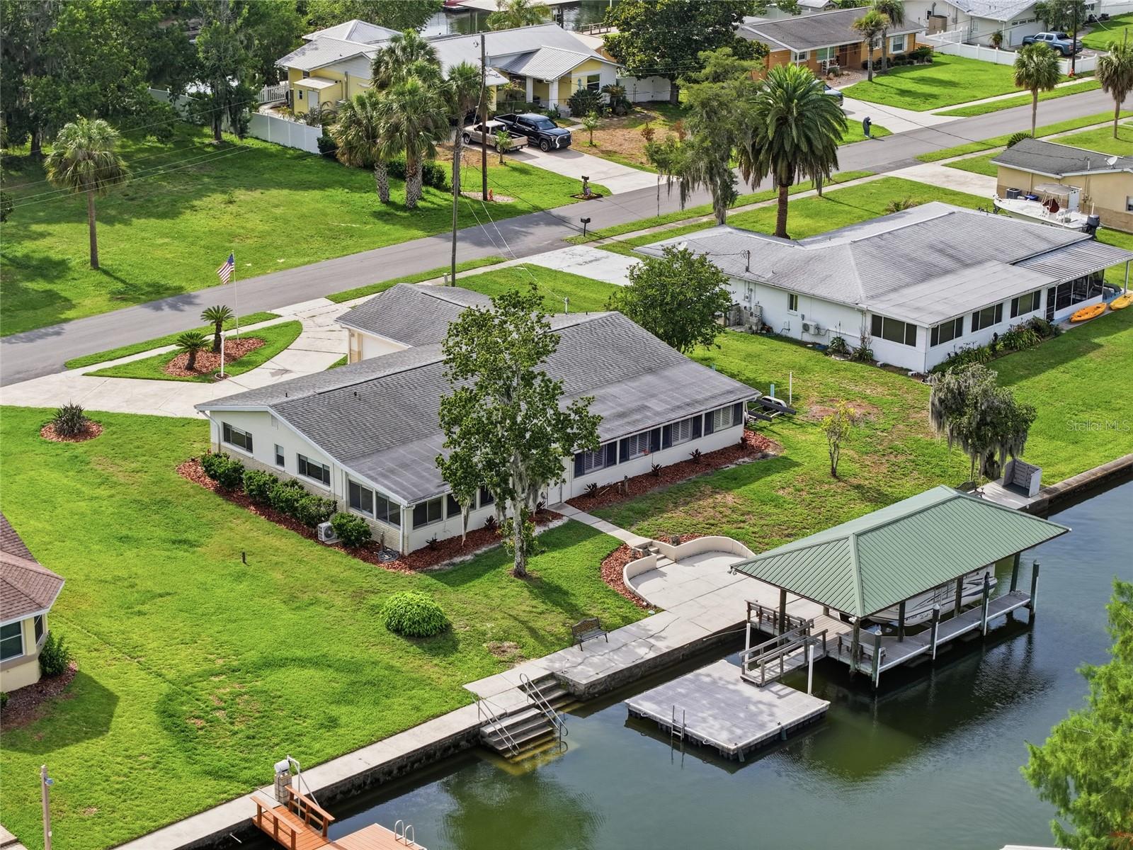 GLEN AIRE ESTATES - Residential