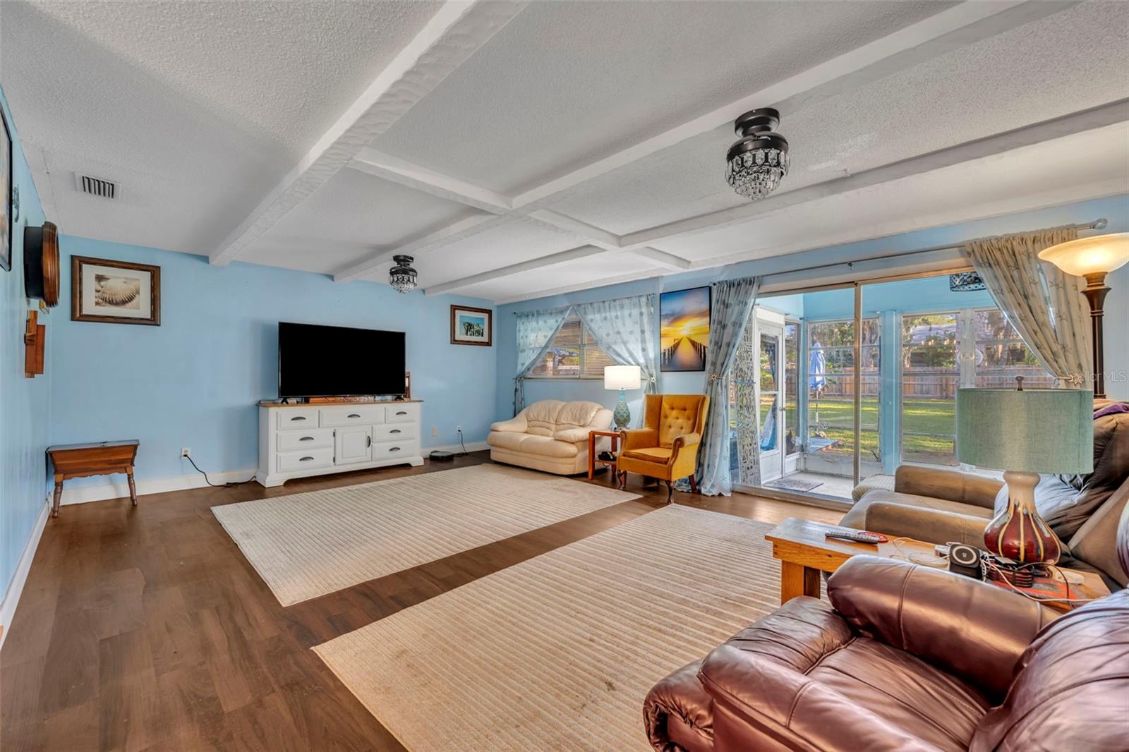 SILVER SPGS SHORES UN 15 - Residential