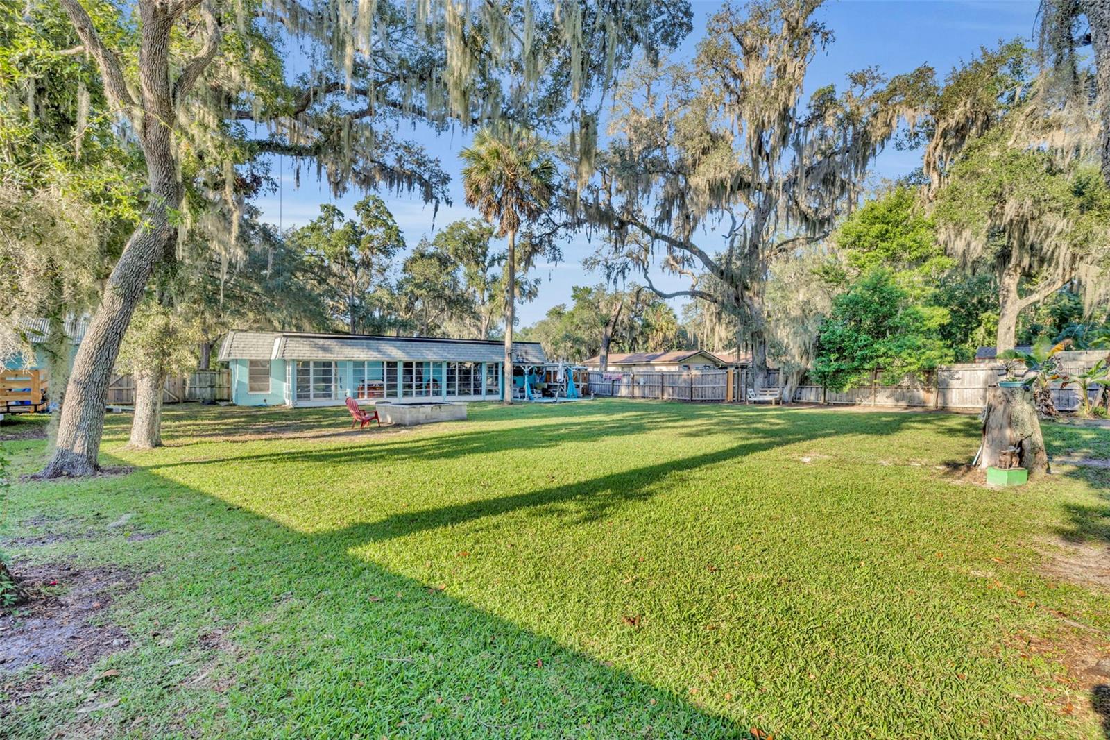 SILVER SPGS SHORES UN 15 - Residential