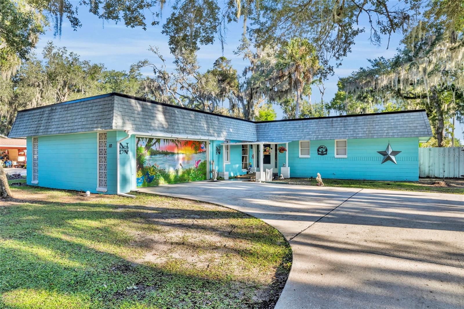 SILVER SPGS SHORES UN 15 - Residential