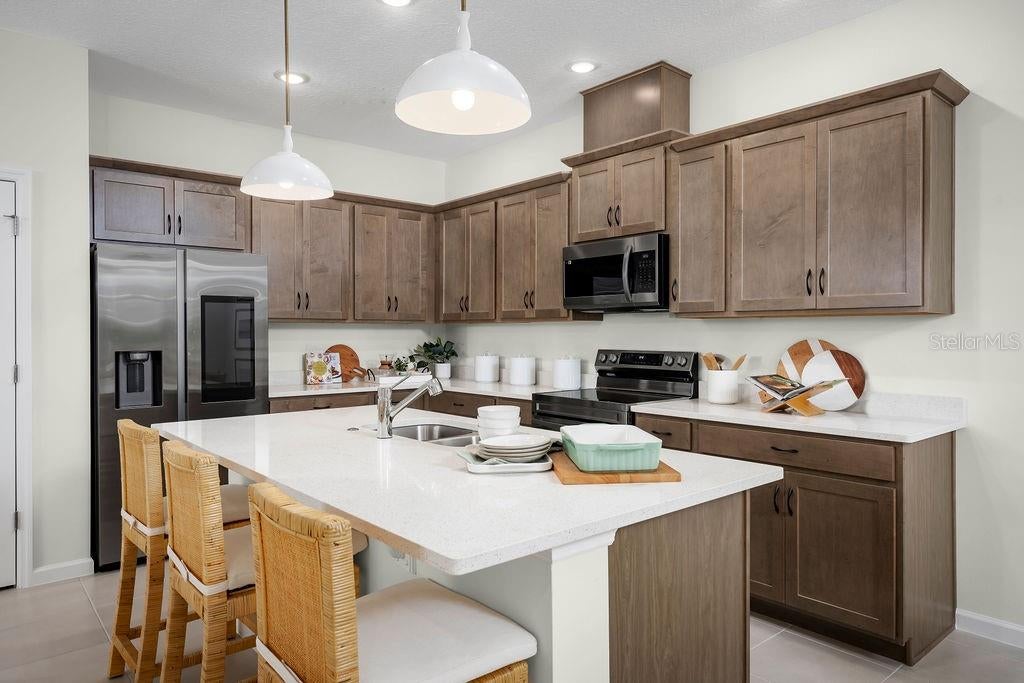 325 FOX RIDGE DRIVE