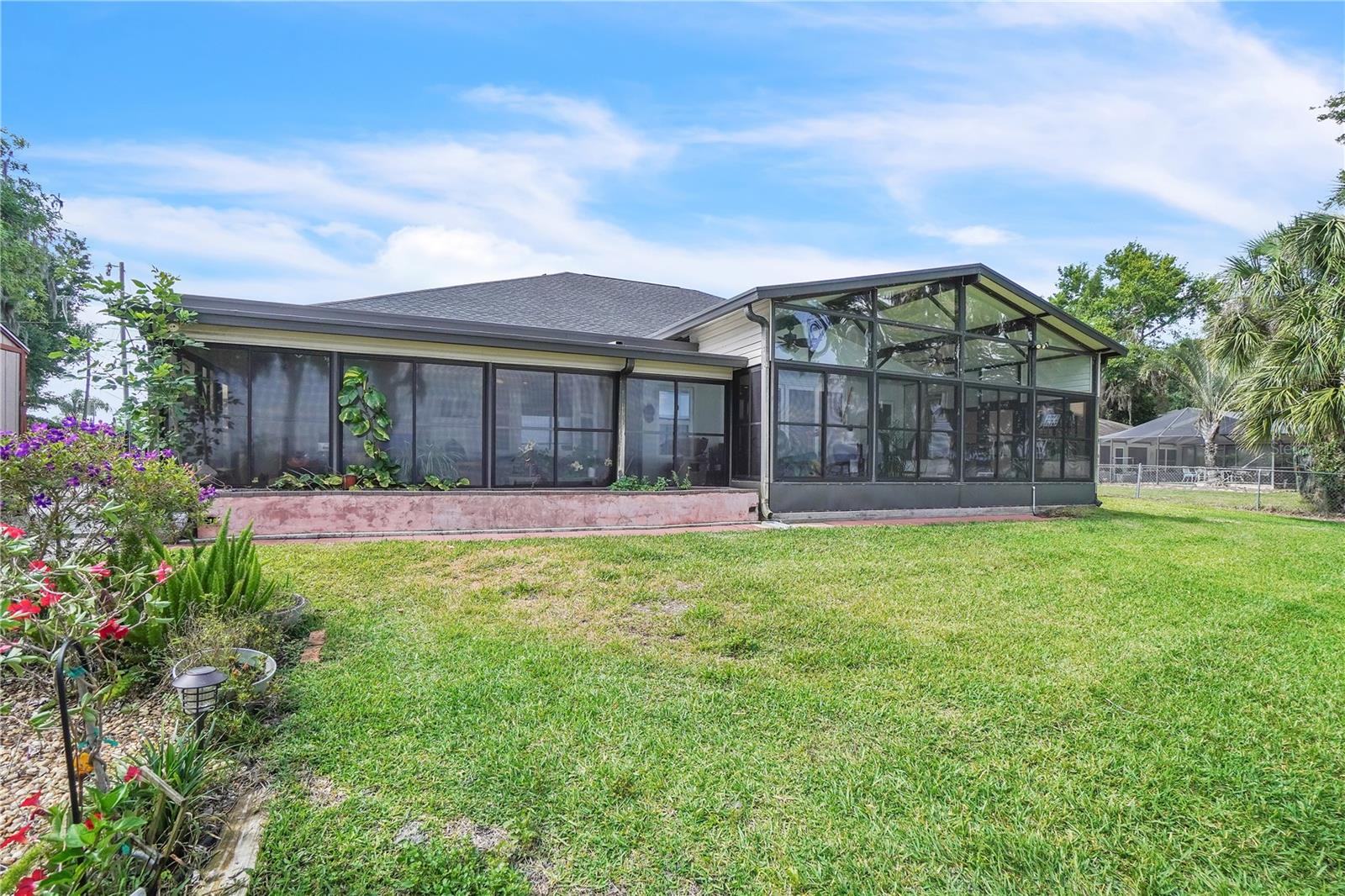 SANDY SHORES SUB - Residential