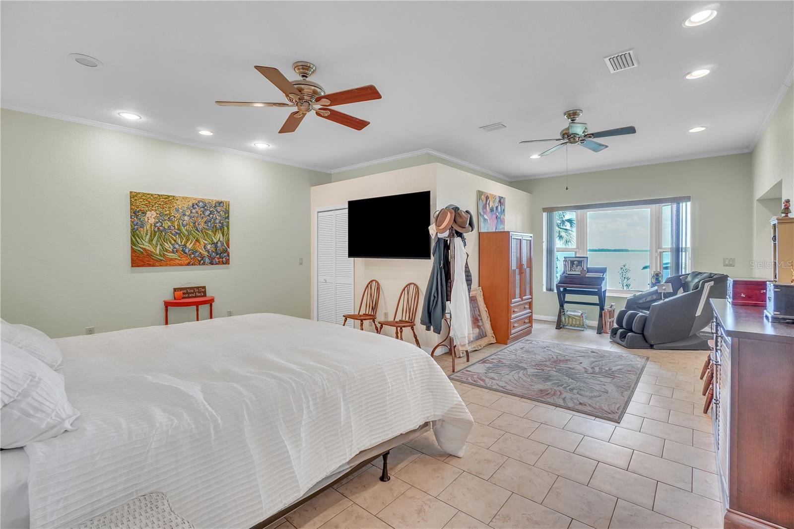 SANDY SHORES SUB - Residential