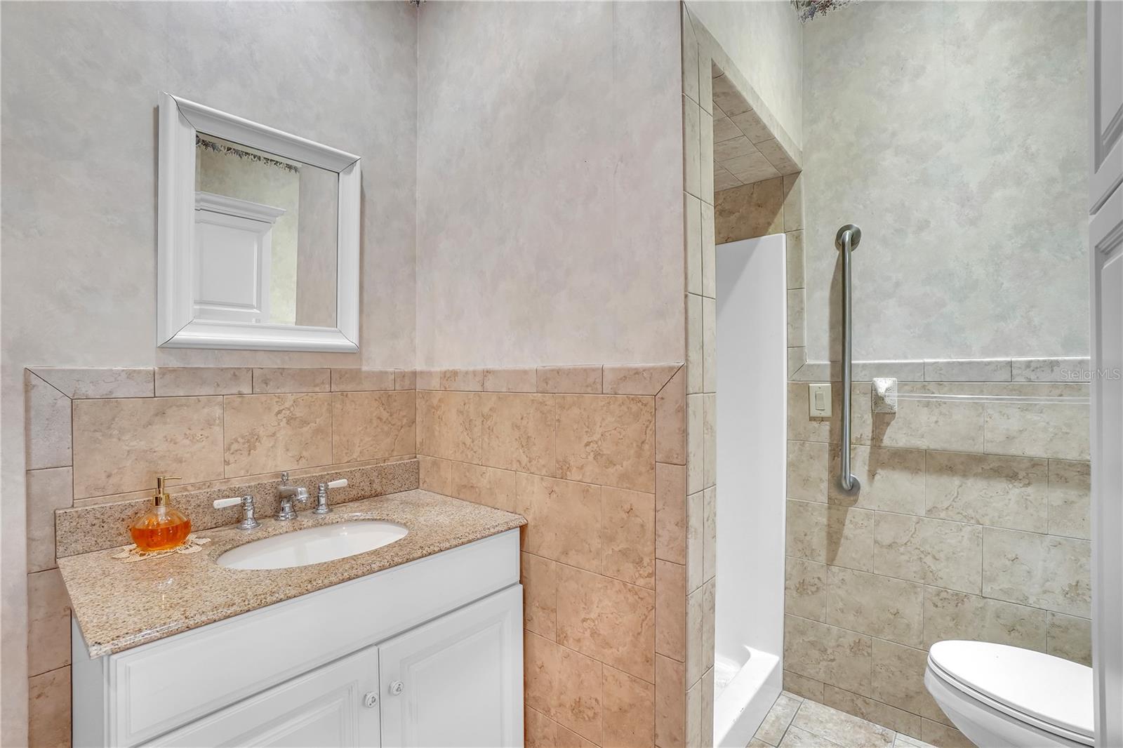 SANDY SHORES SUB - Residential