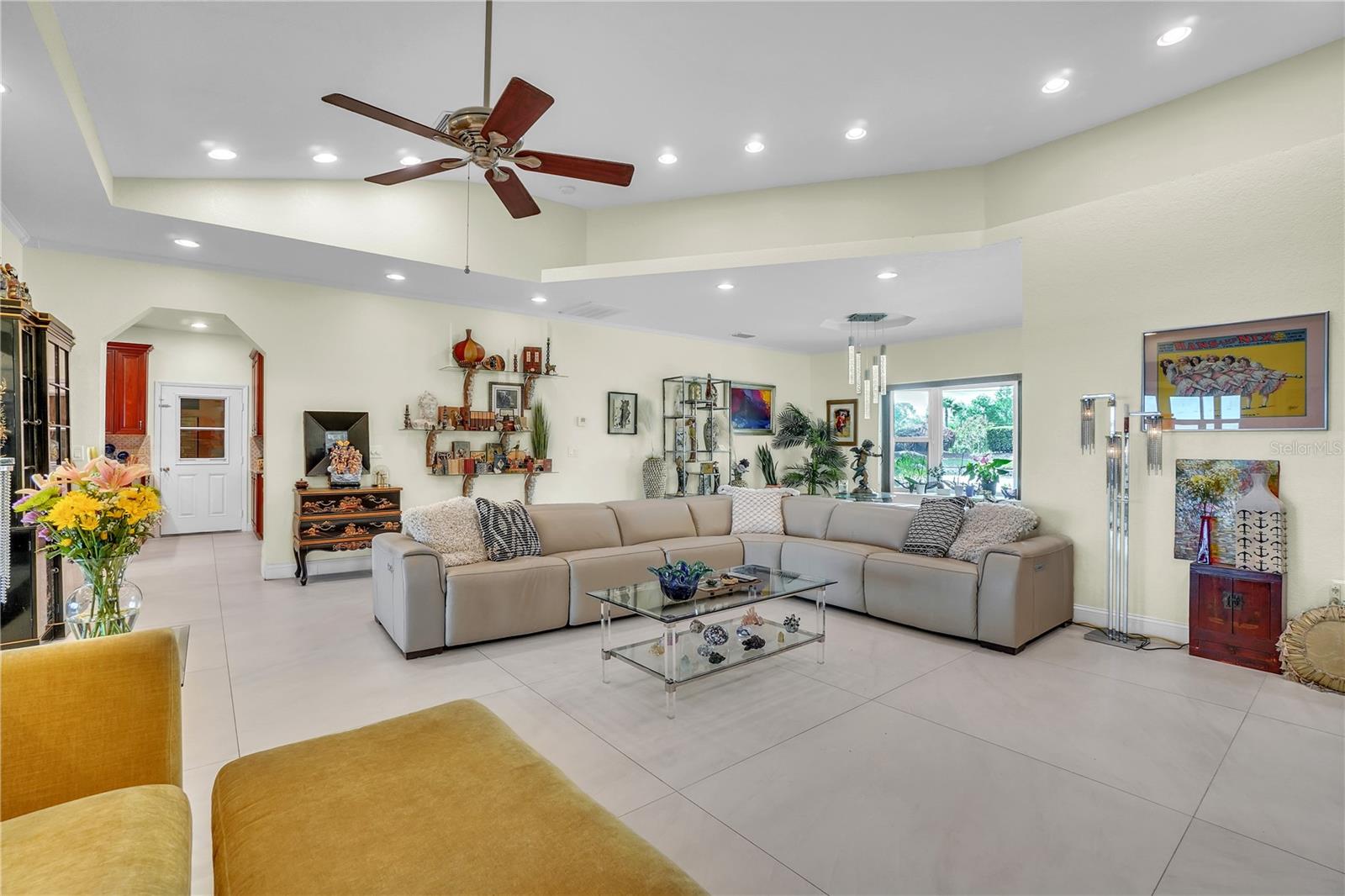 SANDY SHORES SUB - Residential