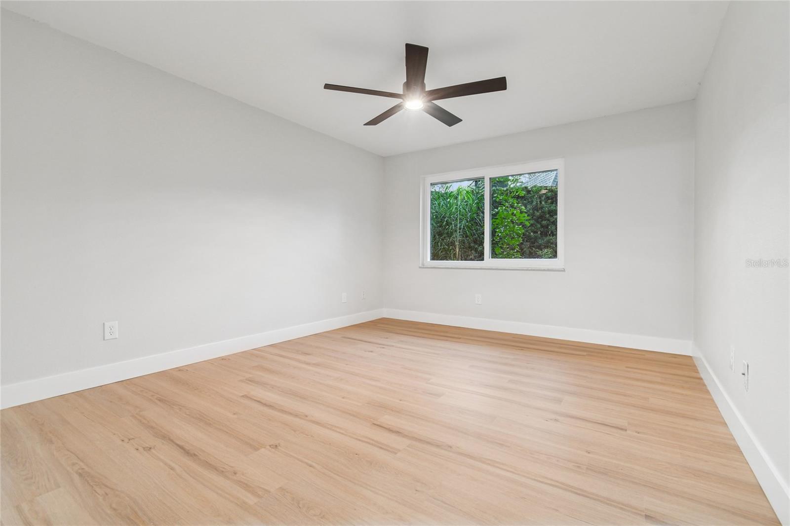 TARPON WOODS - Residential