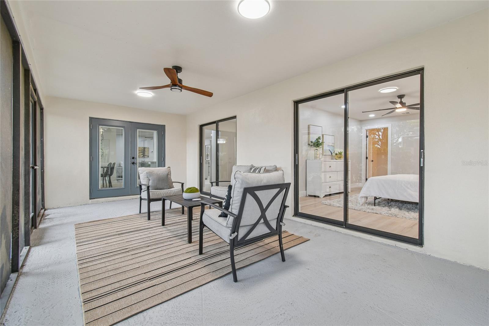 TARPON WOODS - Residential