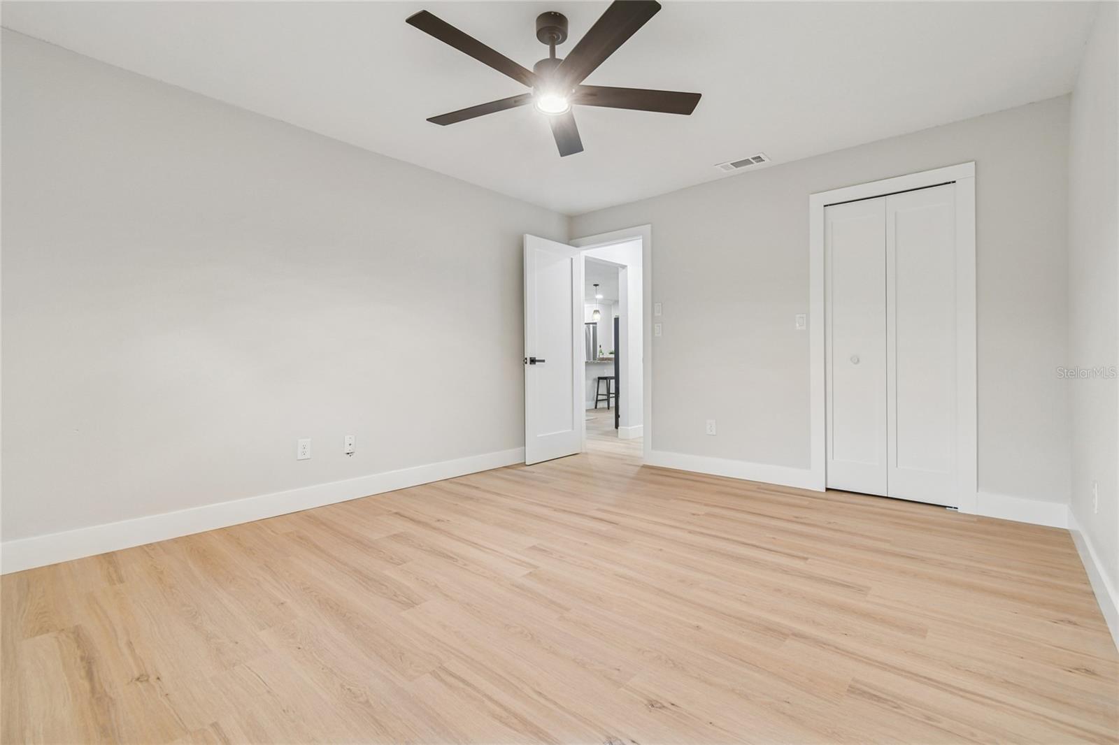 TARPON WOODS - Residential