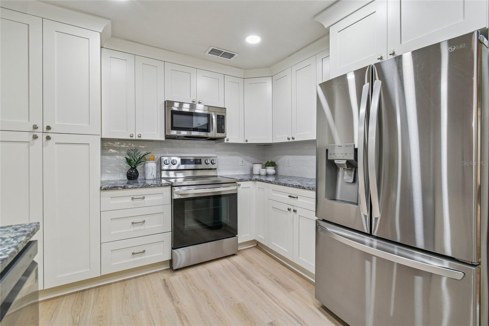 TARPON WOODS - Residential