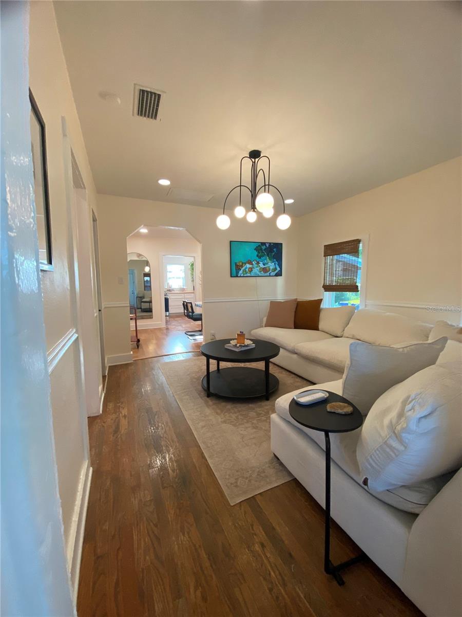 FLORIDA SHORES 01 - Residential Lease