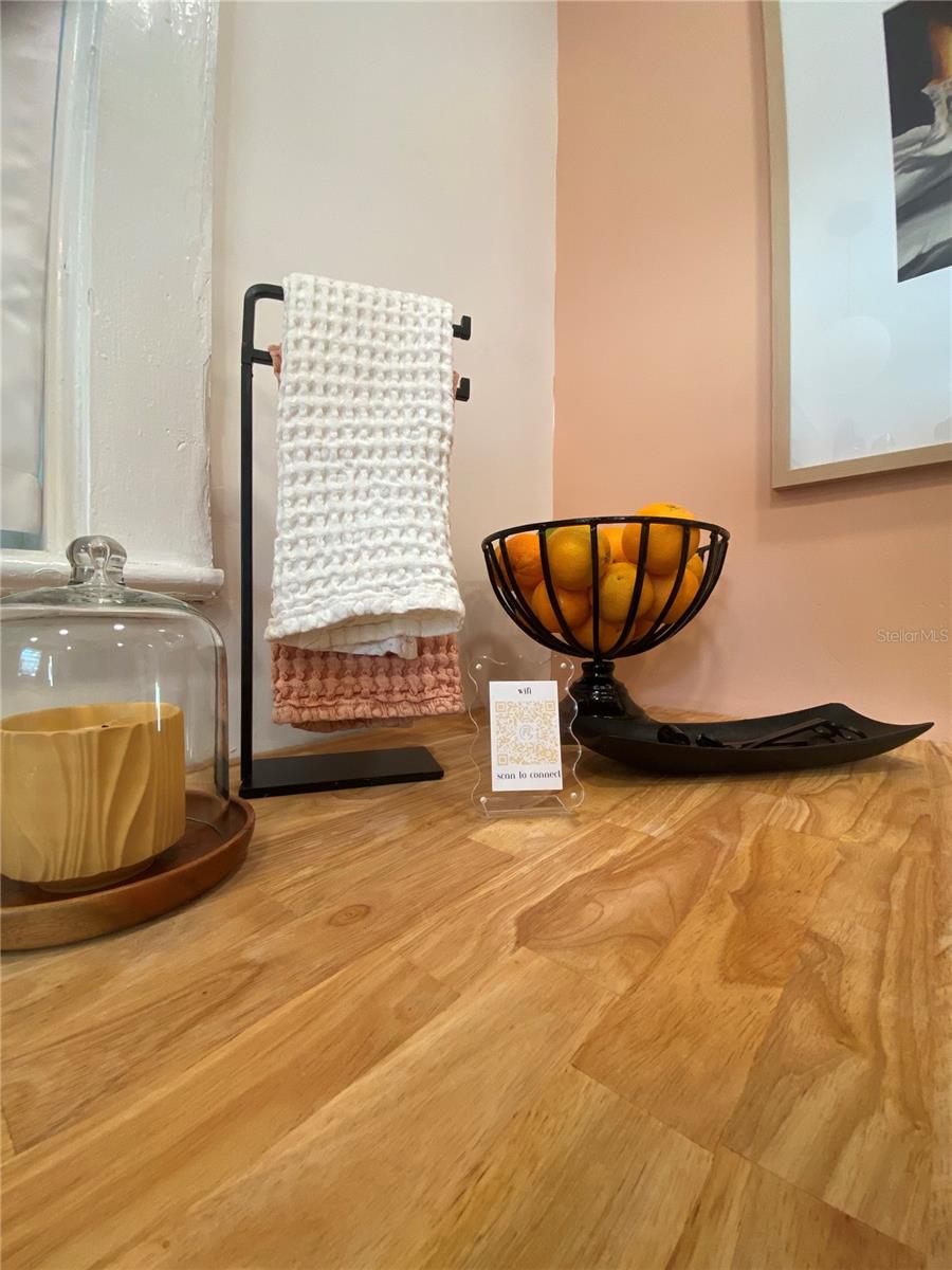 FLORIDA SHORES 01 - Residential Lease