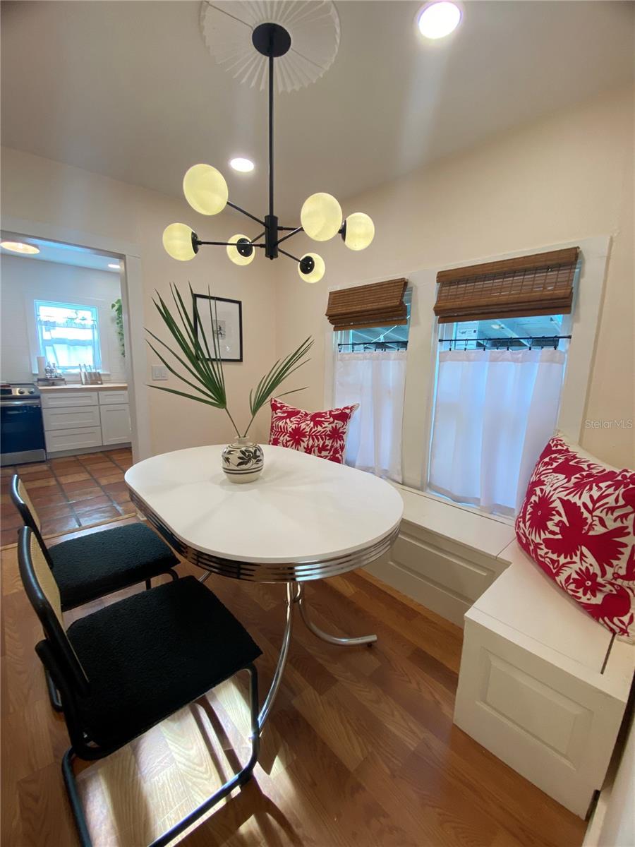 FLORIDA SHORES 01 - Residential Lease