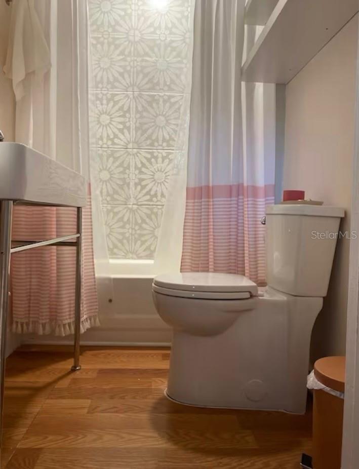 FLORIDA SHORES 01 - Residential Lease